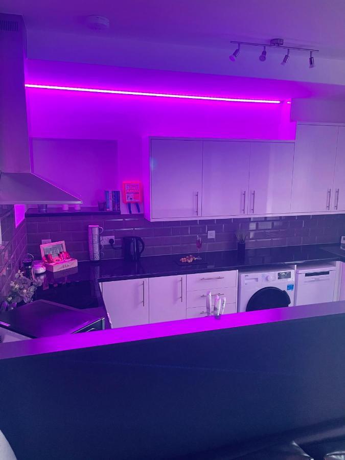 Elegant Studio1 Netflix Bathroom Close To Beach Swansea Eksteriør billede