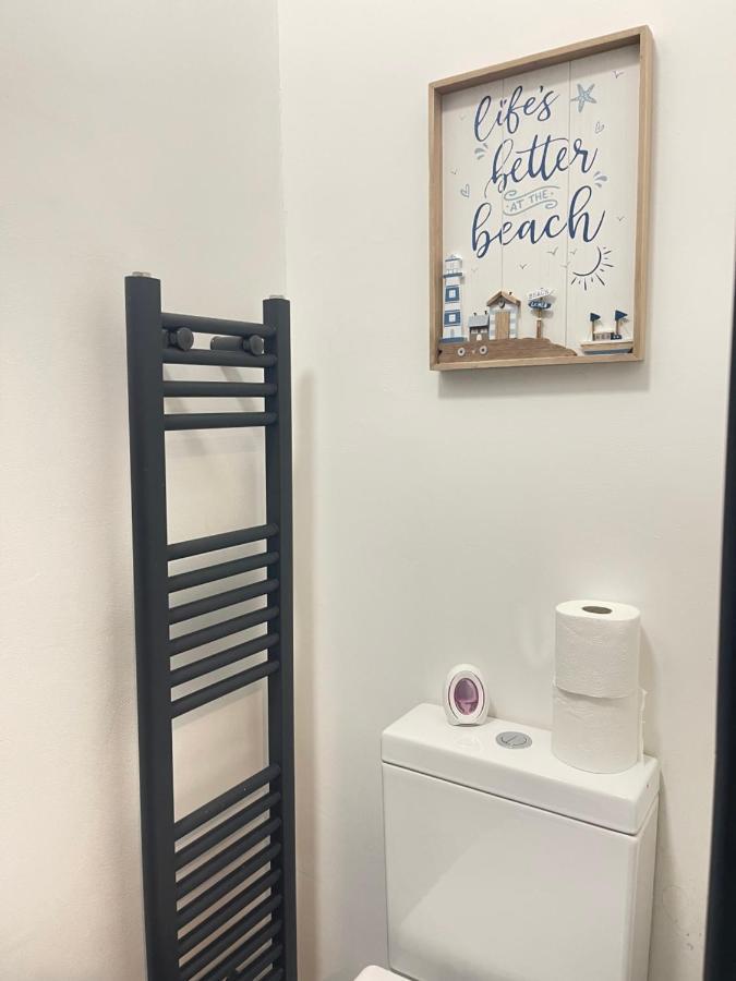 Elegant Studio1 Netflix Bathroom Close To Beach Swansea Eksteriør billede